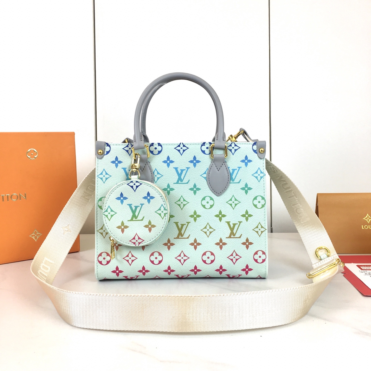 LV bag 167